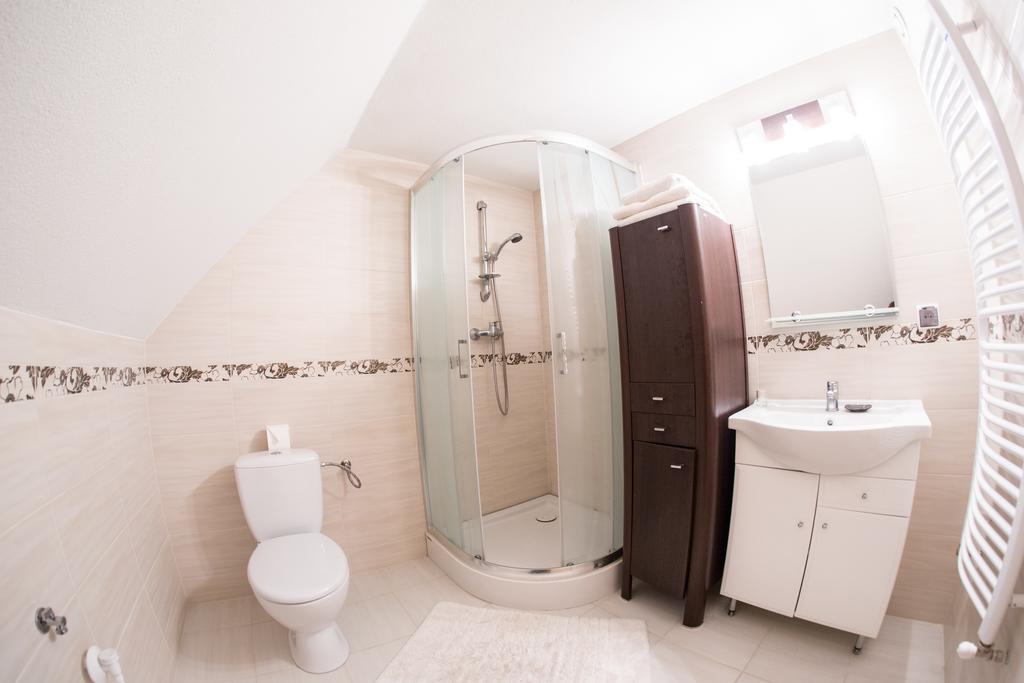 Szarotka Apartment Bukowina Tatrzanska Luaran gambar
