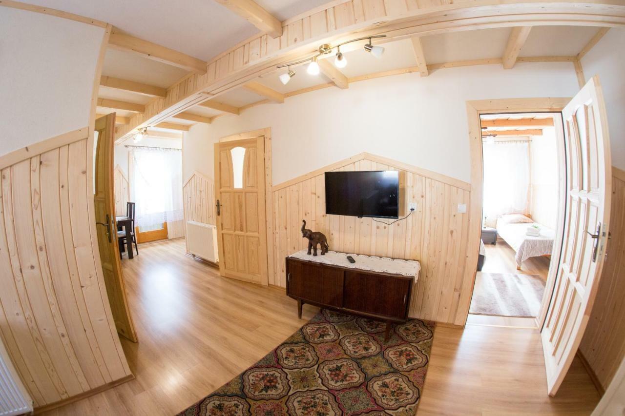 Szarotka Apartment Bukowina Tatrzanska Luaran gambar
